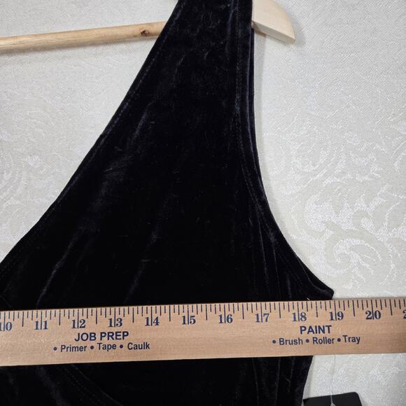 Mariage Velvet Dress sz 14 Black Sleeveless Surplice Neckline Evening Formal - Picture 11 of 14